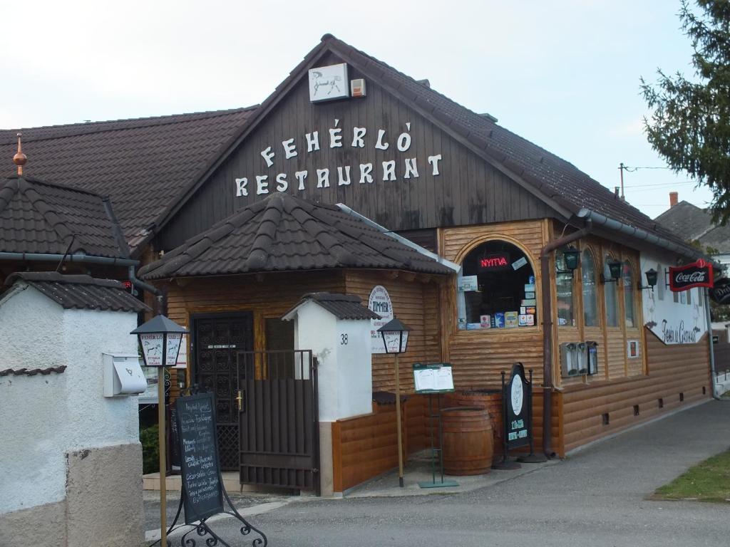 Feherlo Vendeghaz & Restaurant Bük المظهر الخارجي الصورة
